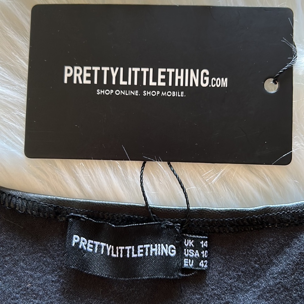 PrettyLittleThing Black Ruffle Dress - Picture 12 of 13